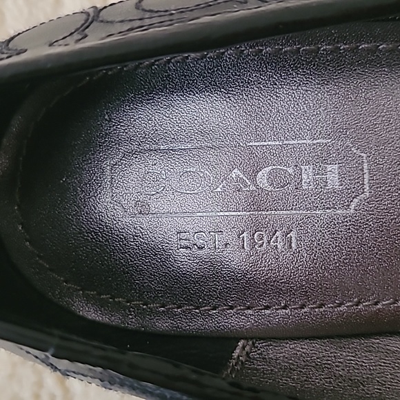 Coach Signature Logo Black Bow Pumps Size 9B - Picture 3 of 7